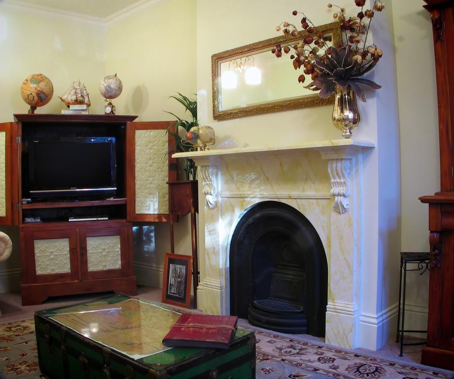 Ellie'S Place On City Park Launceston Ruang foto