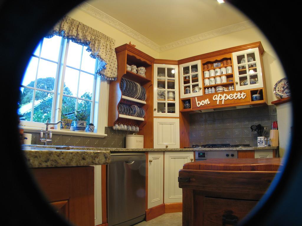 Ellie'S Place On City Park Launceston Ruang foto