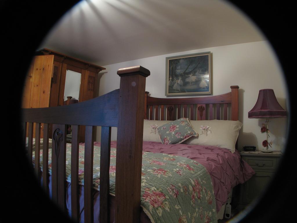 Ellie'S Place On City Park Launceston Ruang foto