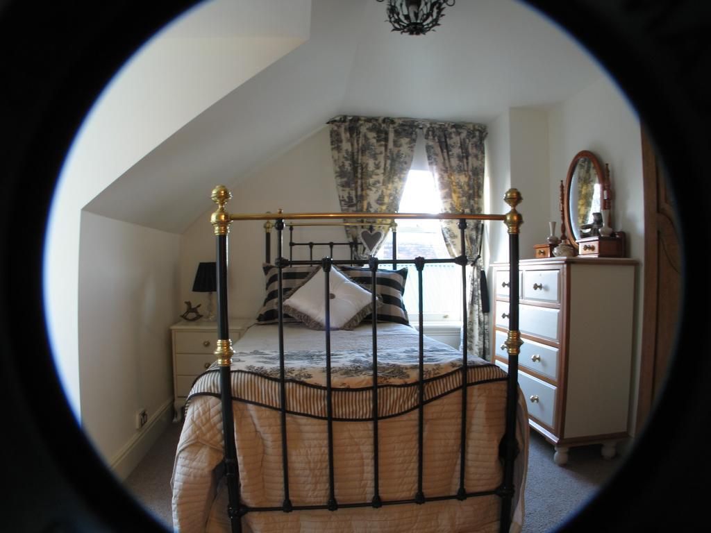 Ellie'S Place On City Park Launceston Ruang foto